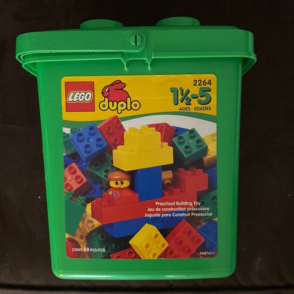 Vintage Lego Duplo 48 piece bucket #2264, new, factory sealed. Start age 1 1/2.